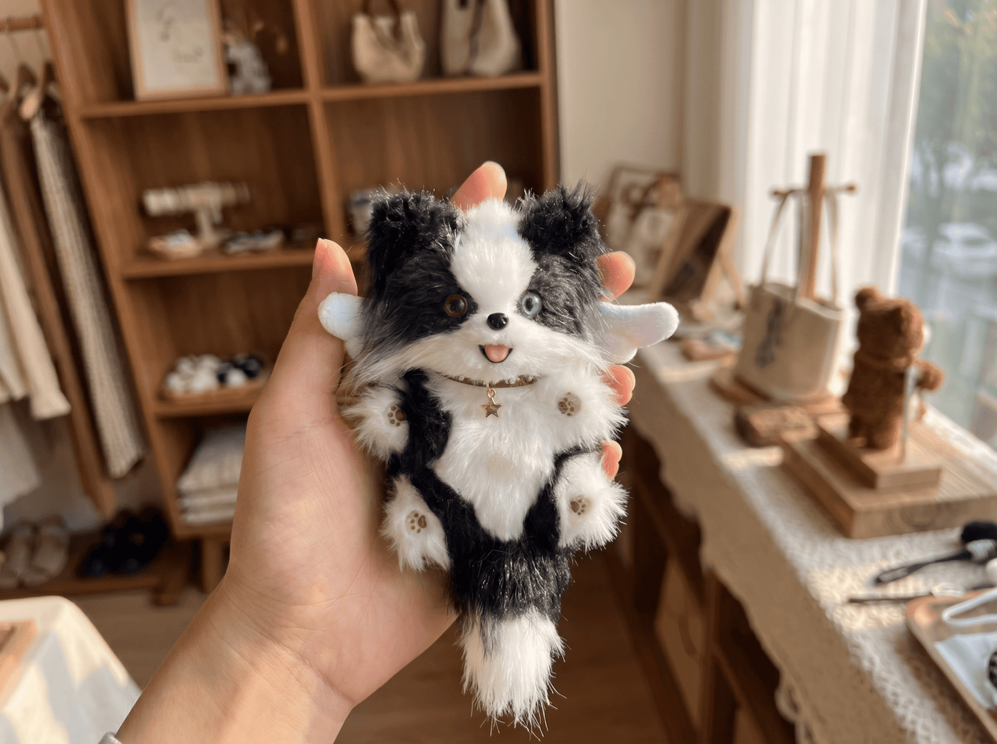 Artisan Handmade Border Collie Bag Charm | Custom "Smart & Alert" Miniature | Plush Herding Dog Keychain | Personalized Gift for Border Collie Owners - Petopia