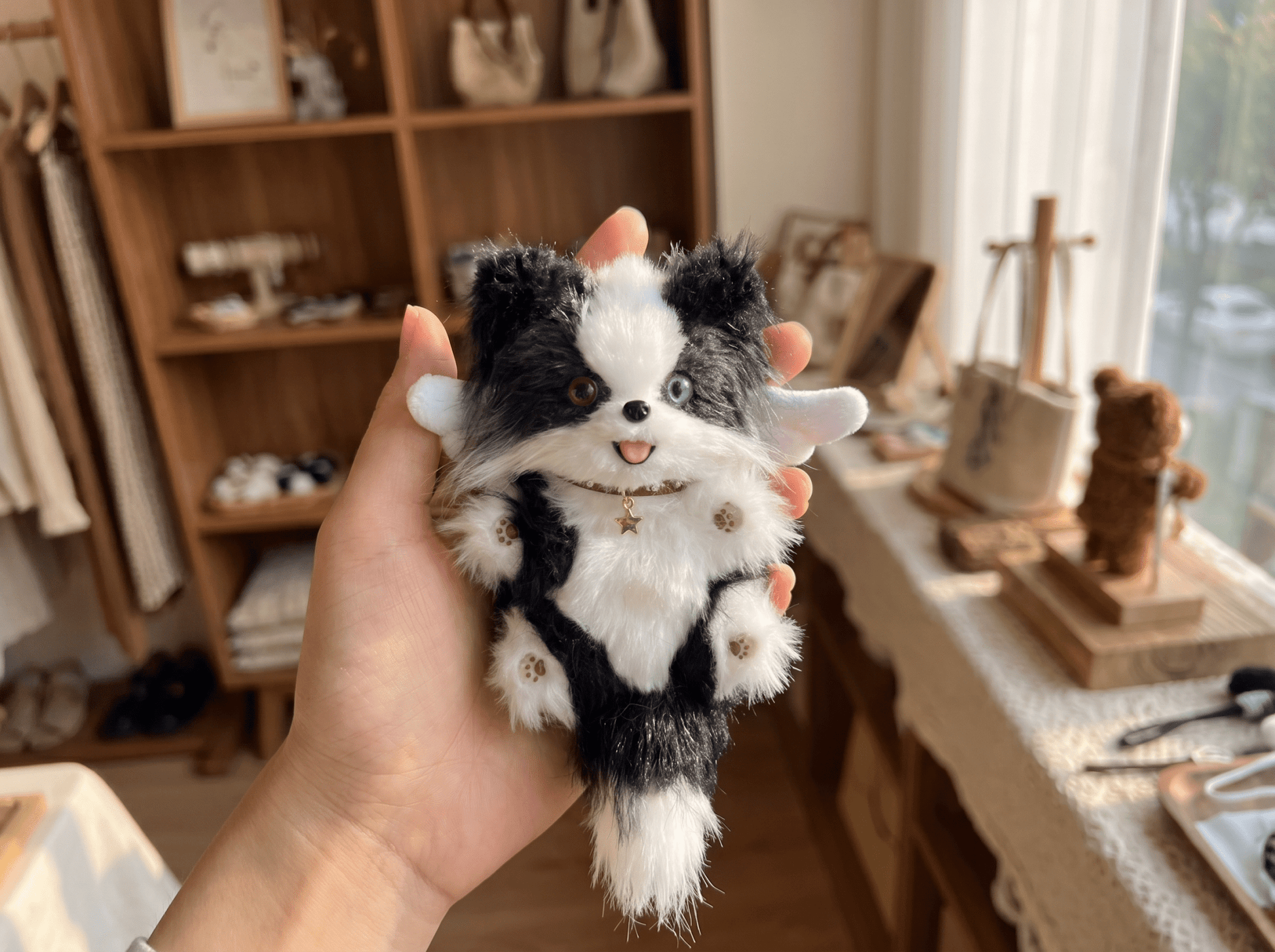 Artisan Handmade Border Collie Bag Charm | Custom "Smart & Alert" Miniature | Plush Herding Dog Keychain | Personalized Gift for Border Collie Owners - Petopia