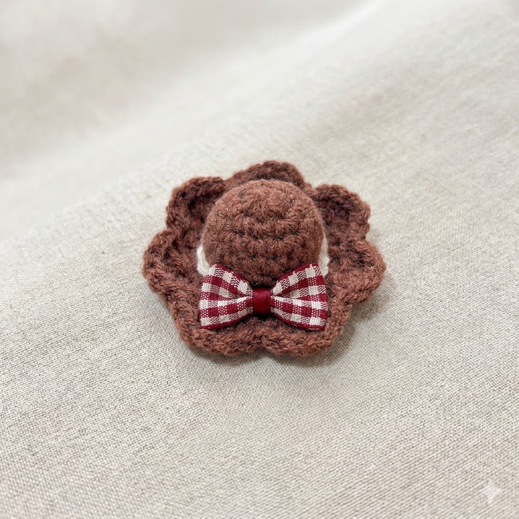 Hand - Knitted Miniature Crochet Hat Accessory | Cozy Summer Style - Petopia